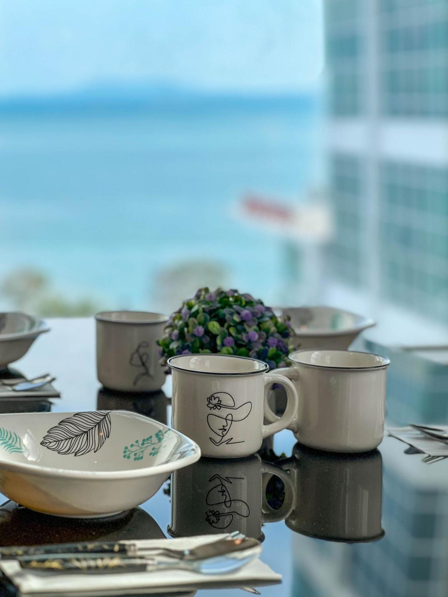 Apartment Maritime Duplex In Karpal Singh With Netflix & Free Wifi George Town