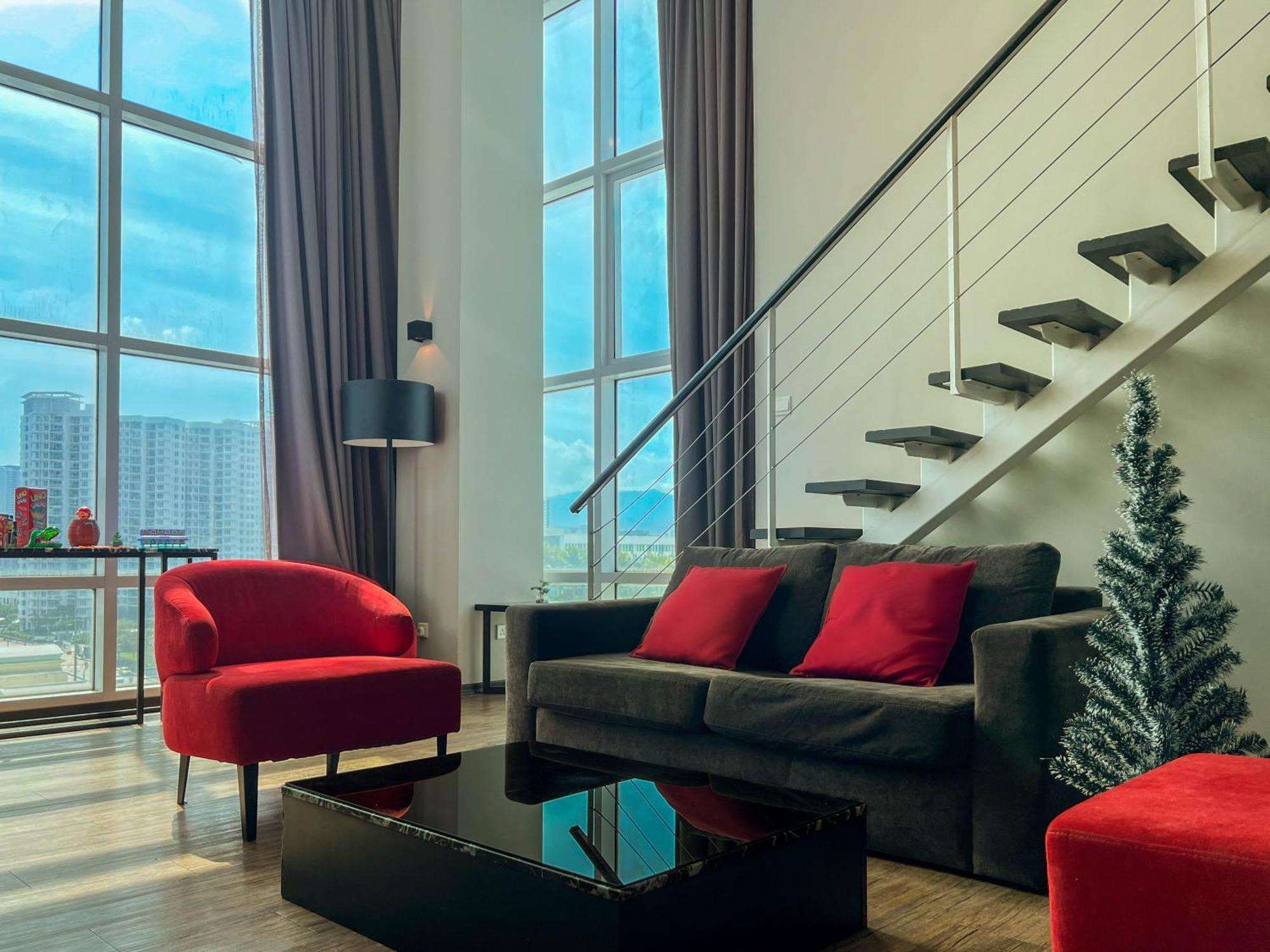 Maritime Duplex In Karpal Singh With Netflix & Free Wifi *