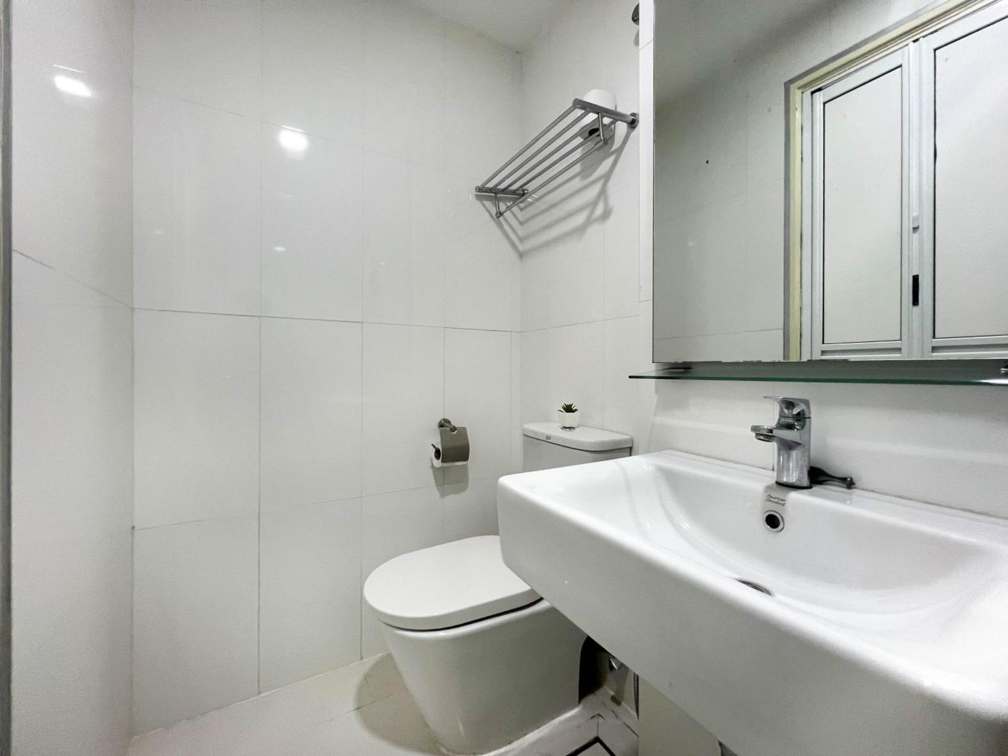 Apartment Maritime Duplex In Karpal Singh With Netflix & Free Wifi George Town